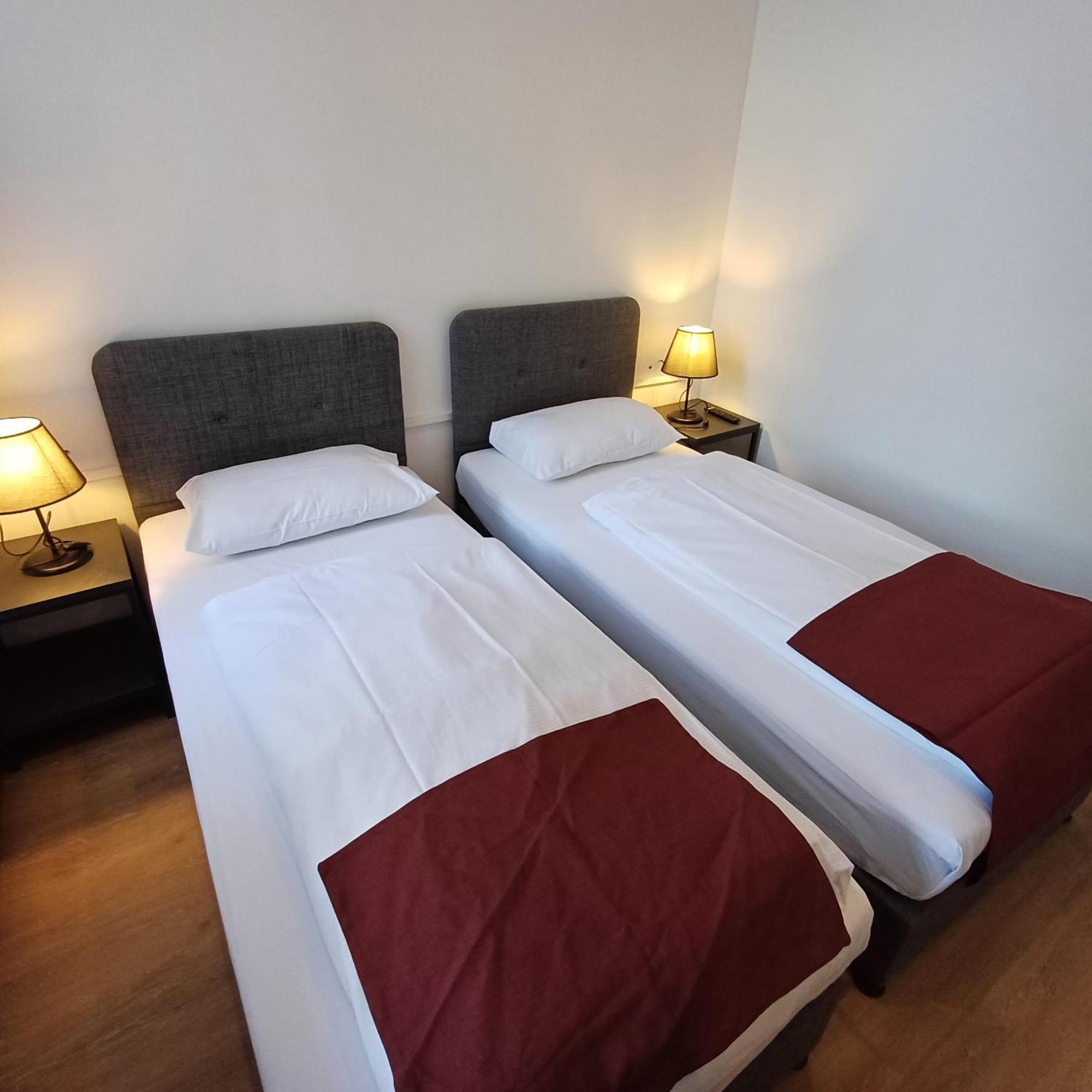 Trip Inn Hotel Duesseldorf Neuss Exterior photo